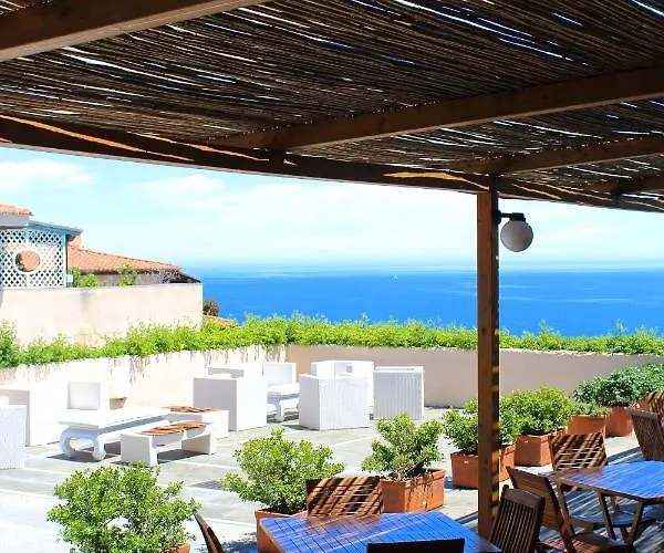 Casa Vacanze Il Mirto - Golfo Di Marinella Apartamento *